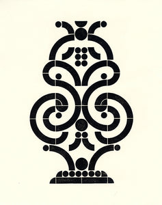 CURVED VASE